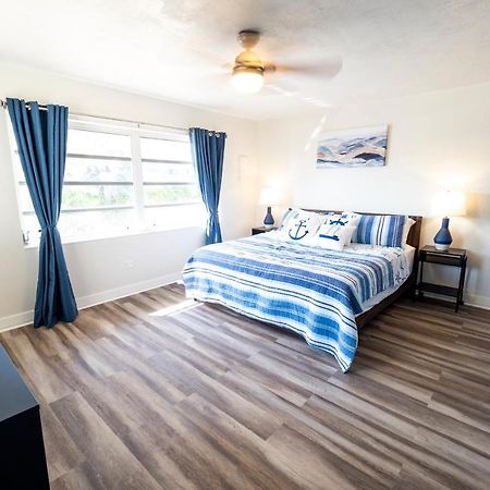Newly Renovated 3Br2Ba Duplex With Private Dock Villa Key Colony Beach Dış mekan fotoğraf